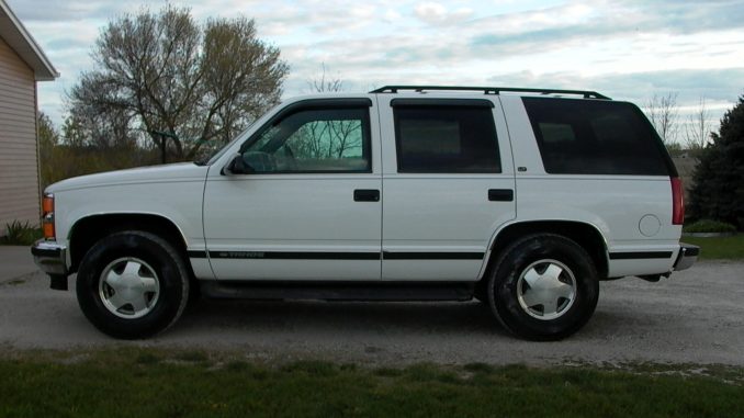 Chevrolet Tahoe 5 3 1999 Technical Specifications Interior