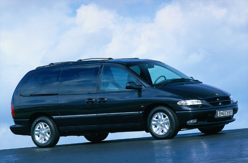 Chrysler Grand Voyager 2.5 1999 Technical specifications | Interior and