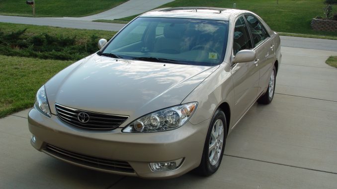 Toyota Camry 2 4 2005 Technical Specifications Interior
