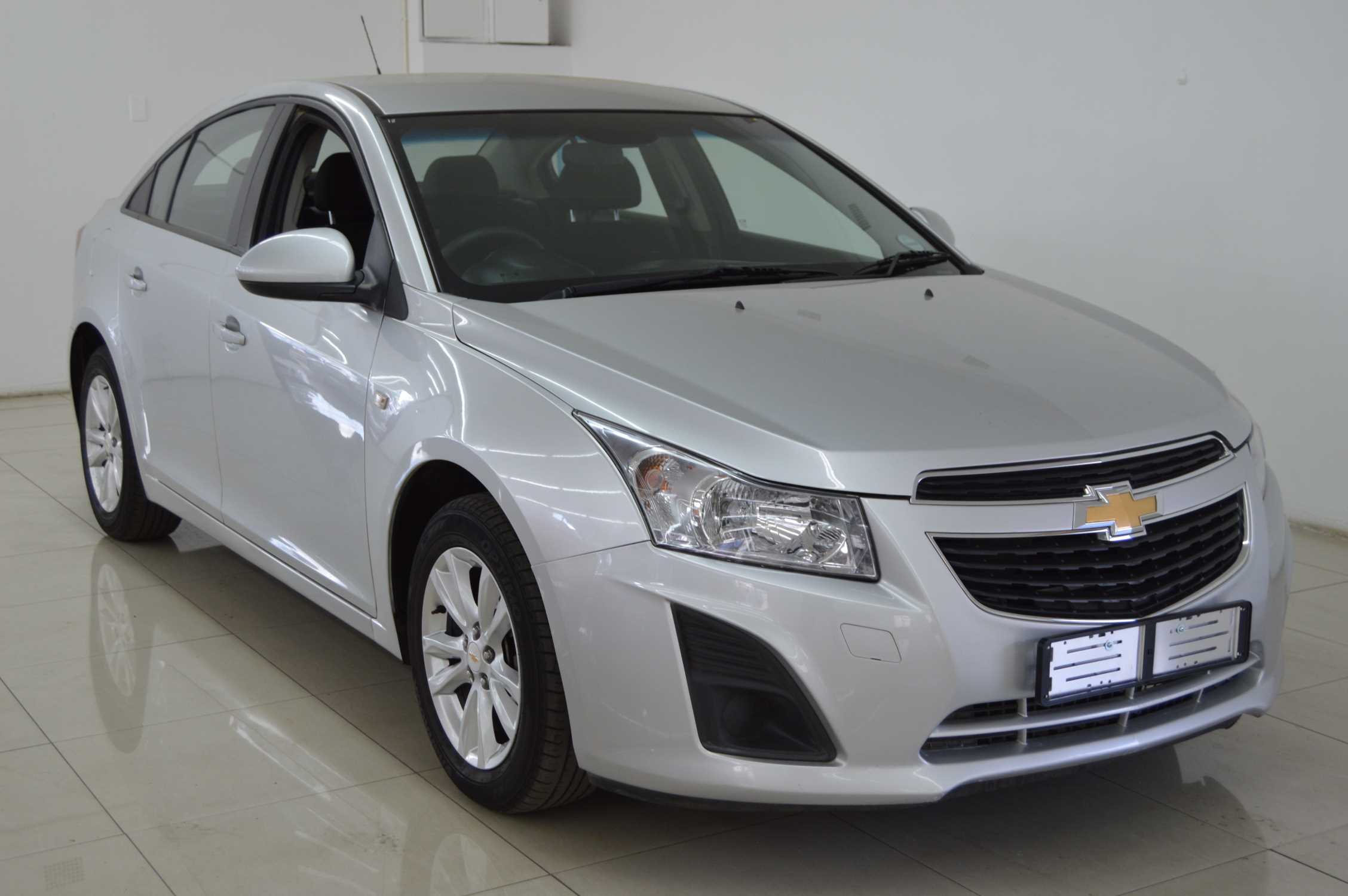 Chevrolet Cruze 1.6 2003 Technical specifications