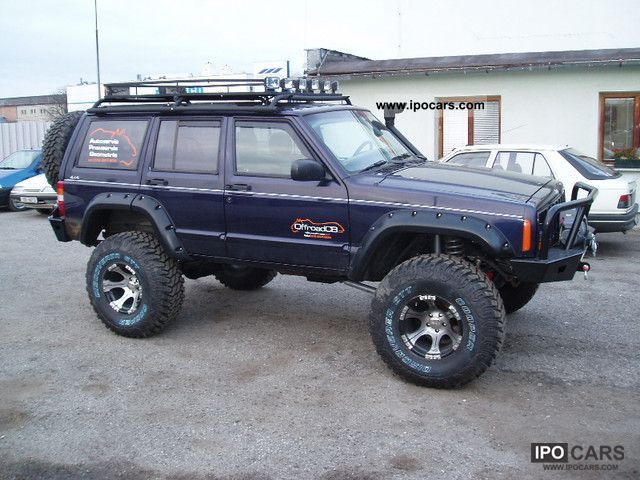 Jeep Cherokee 4.0 2000 Technical specifications