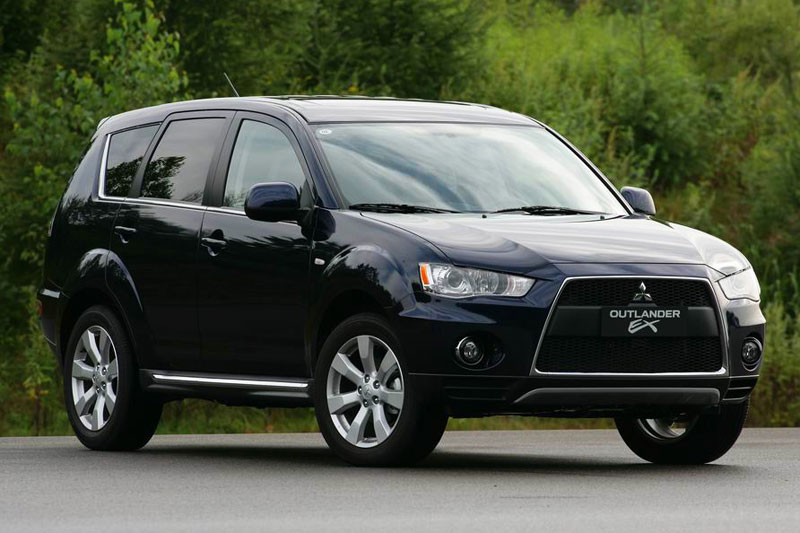 Mitsubishi Outlander 2.4 2010 Technical specifications