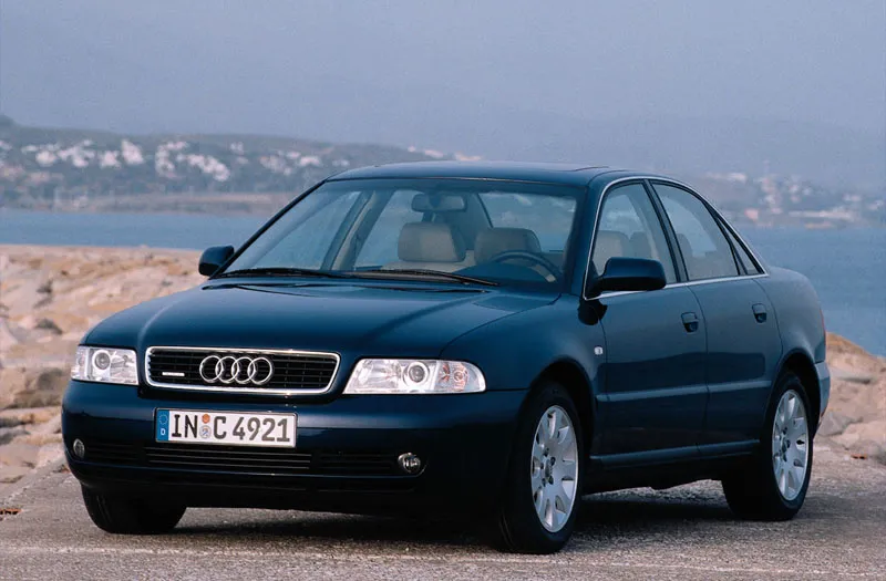 Audi A4 1.8 1999 photo - 3