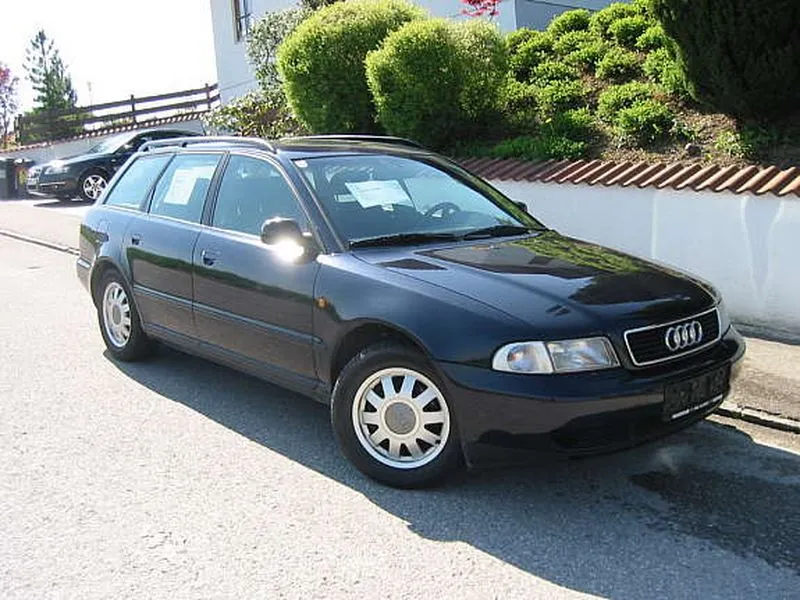 Audi A4 1.9 1995 photo - 4
