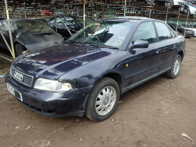 Audi A4 1.9 1998 photo - 11