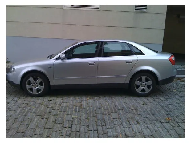 Audi A4 1.9 2001 photo - 10