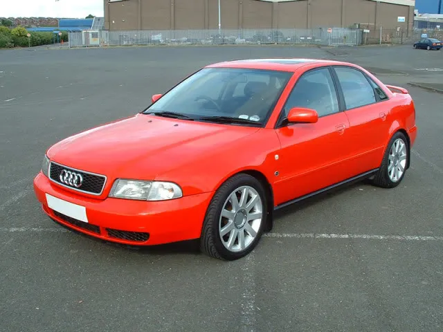 Audi A4 2.0 1996 photo - 7
