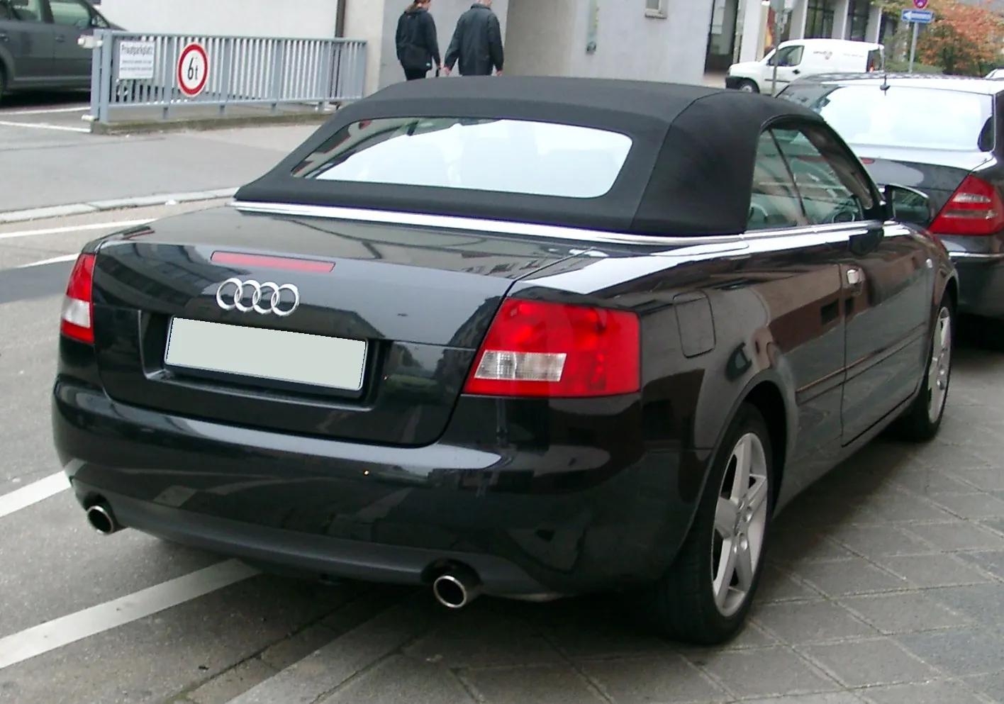 Audi A4 2.4 2007 photo - 4