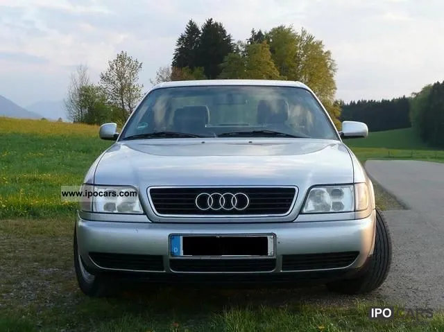 Audi A4 2.6 1993 photo - 5