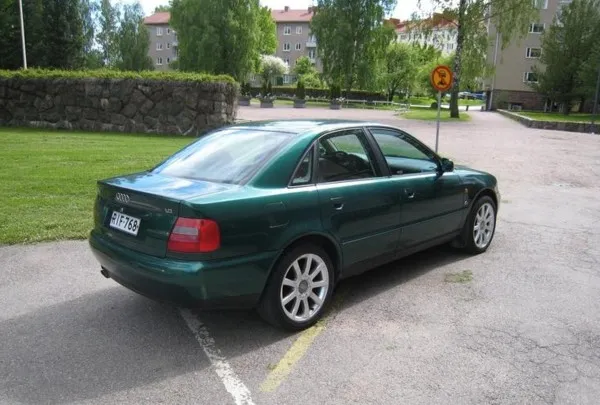 Audi A4 2.8 1997 photo - 10