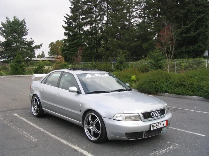 Audi A4 2.8 1997 photo - 11