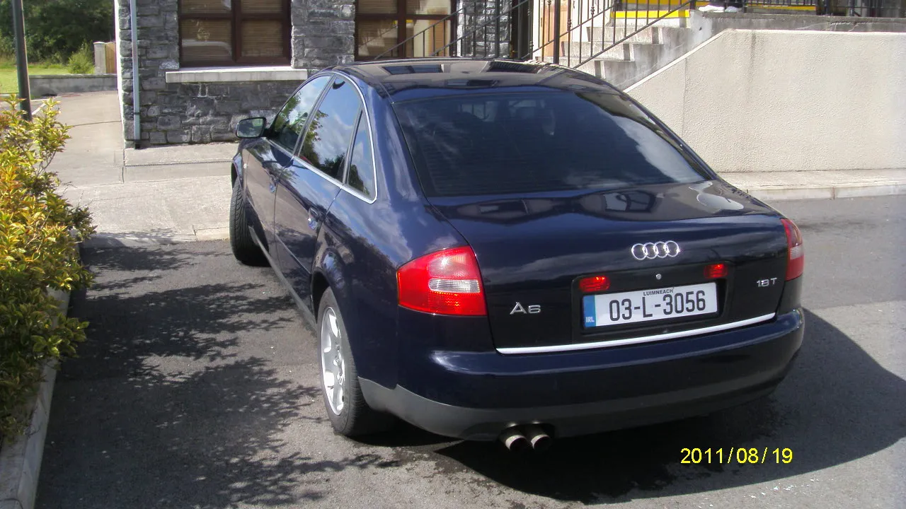 Audi A6 1.8 2003 photo - 6