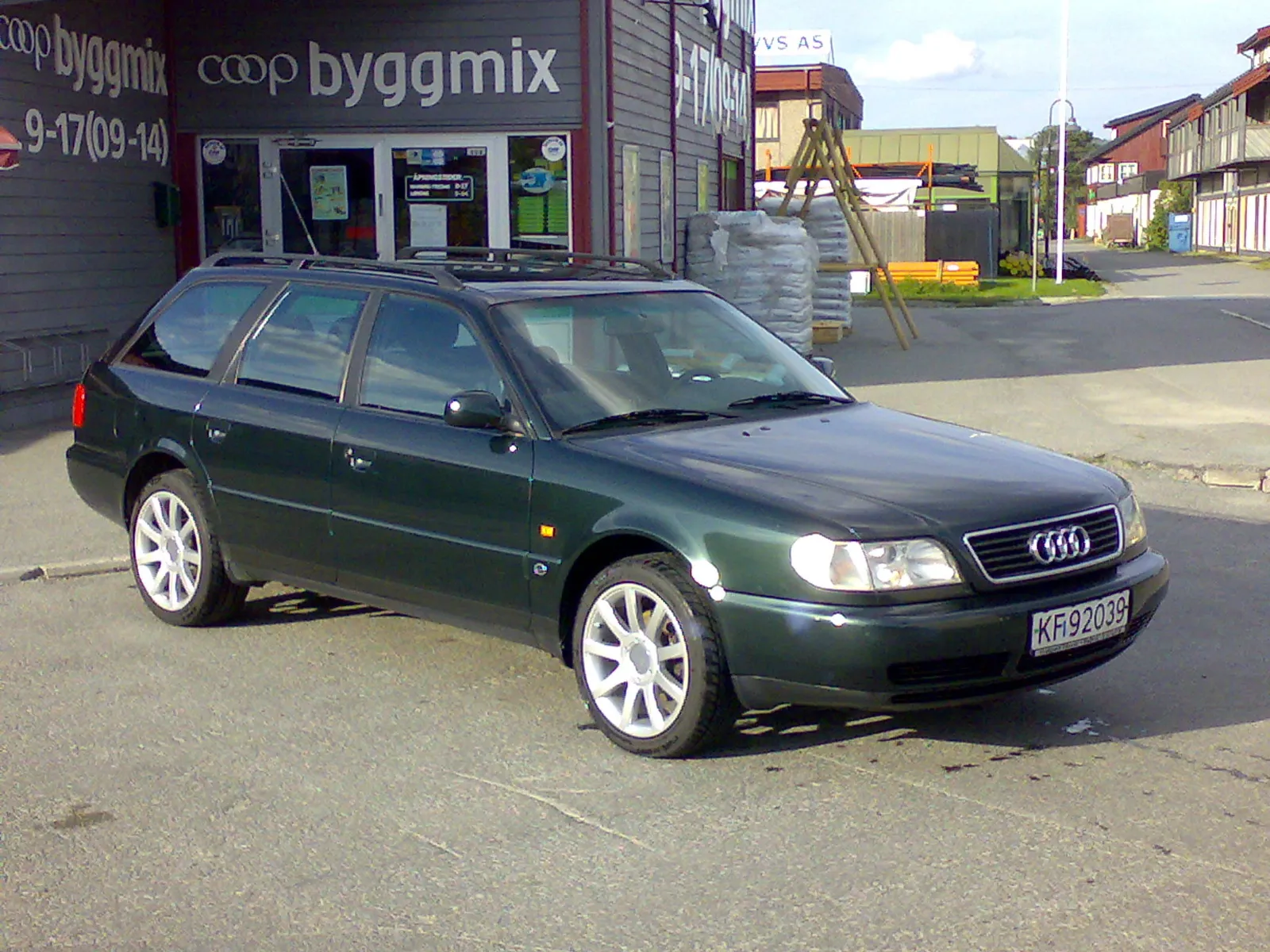 Audi A6 1.9 1996 photo - 6