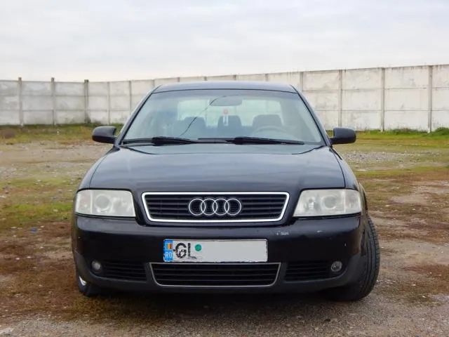 Audi A6 1.9 2002 photo - 10