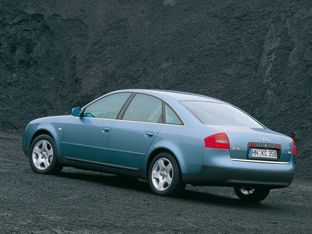 Audi A6 2.4 1994 photo - 4