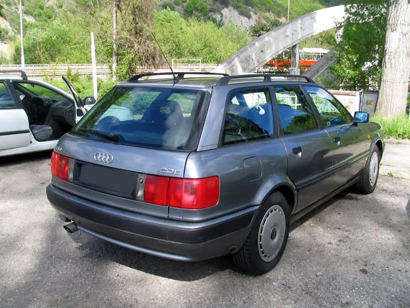 Audi A6 2.8 1993 photo - 12