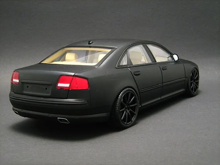 Audi A8 2.5 2004 photo - 4