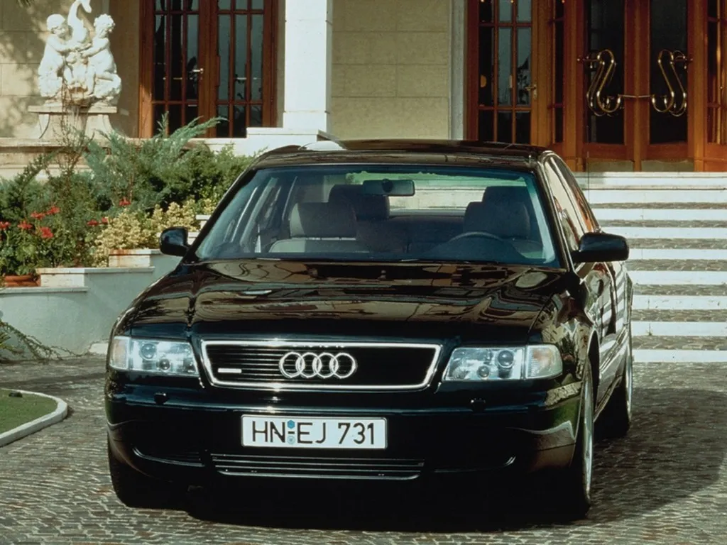 Audi A8 2.8 1994 photo - 11