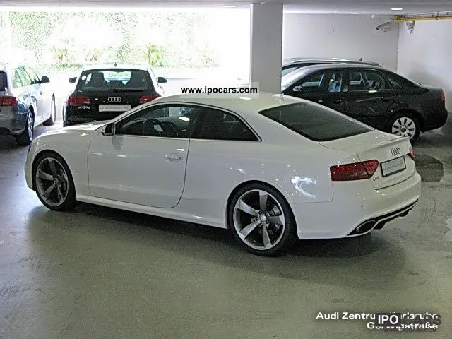 Audi RS 5 4.2 2010 photo - 4