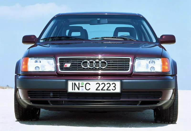 Audi S4 4.2 1992 photo - 4