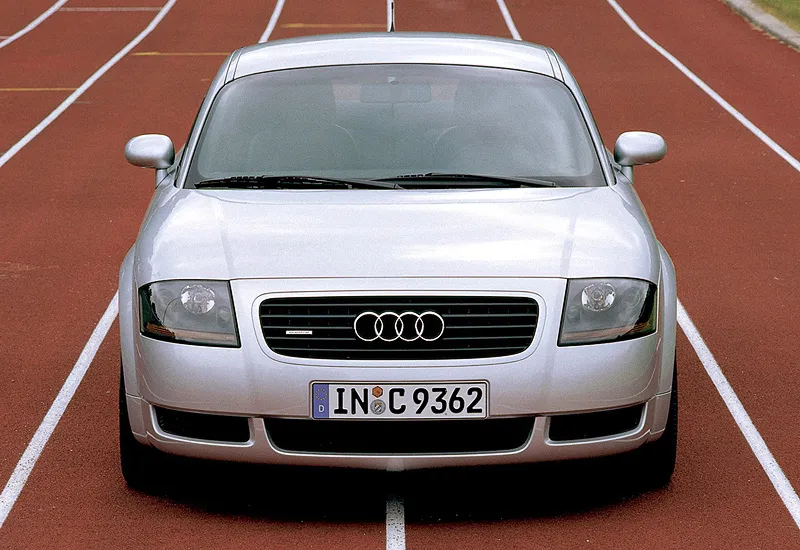 Audi TT 1.8 1998 photo - 8