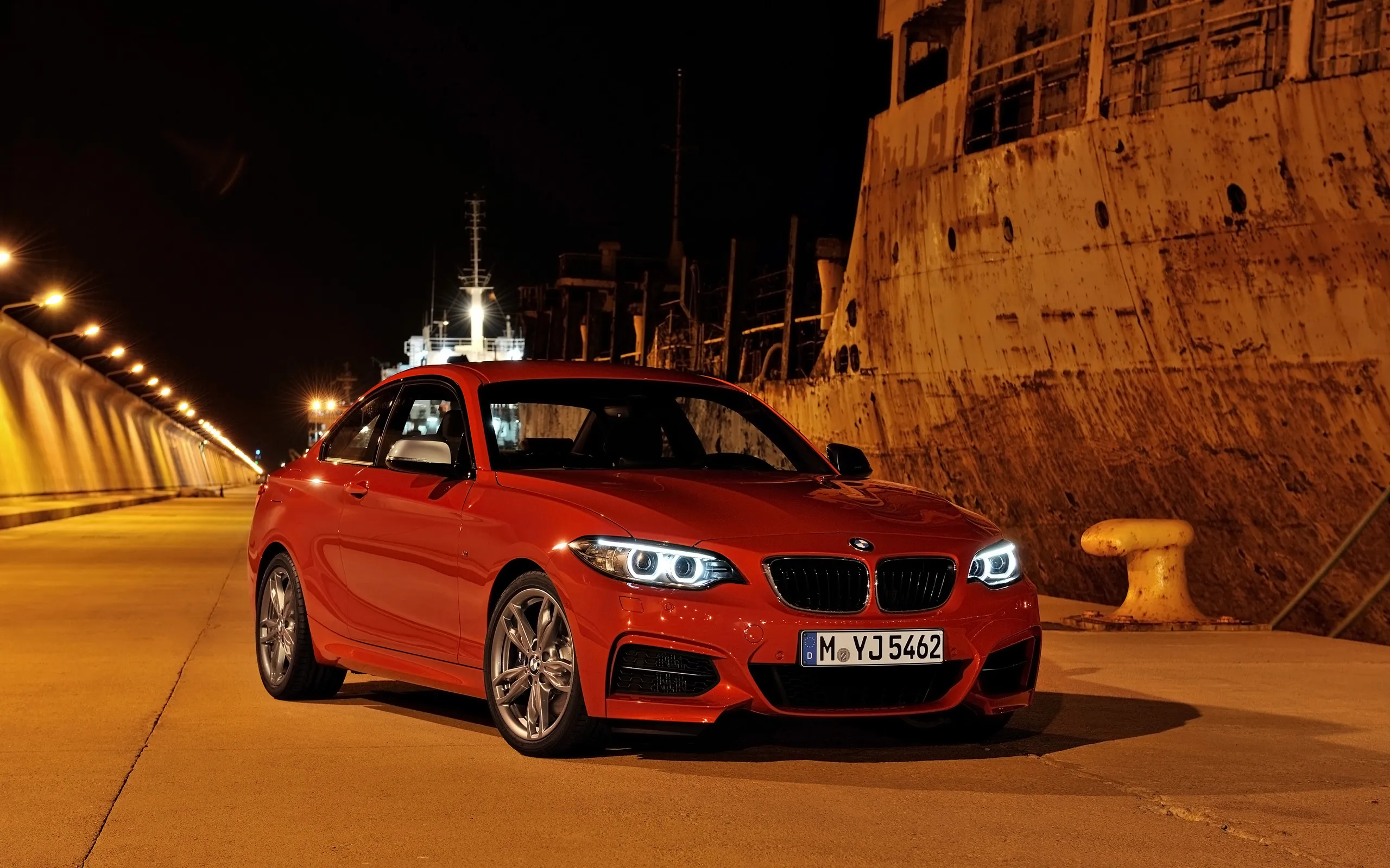 BMW 2 series M235i 2014 photo - 10