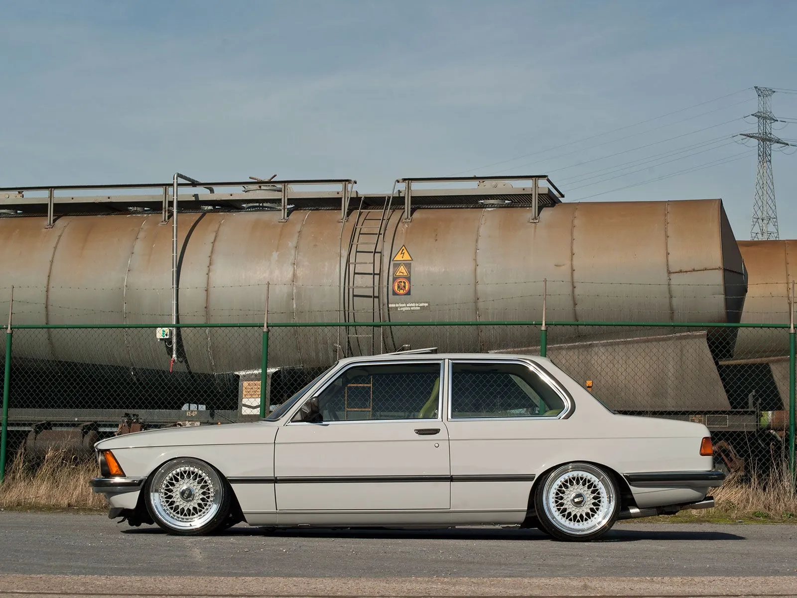 BMW 3 series 316 1980 photo - 4