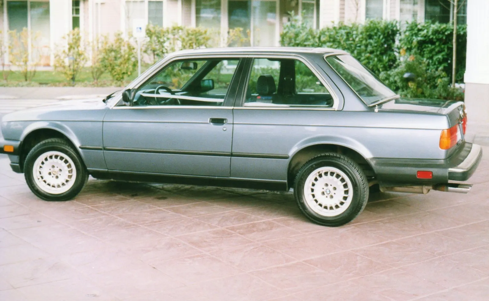 BMW 3 series 316 1984 photo - 1