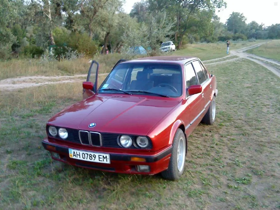 BMW 3 series 316i 1989 photo - 7
