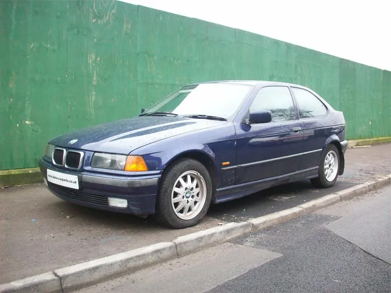 BMW 3 series 316i 2000 photo - 2