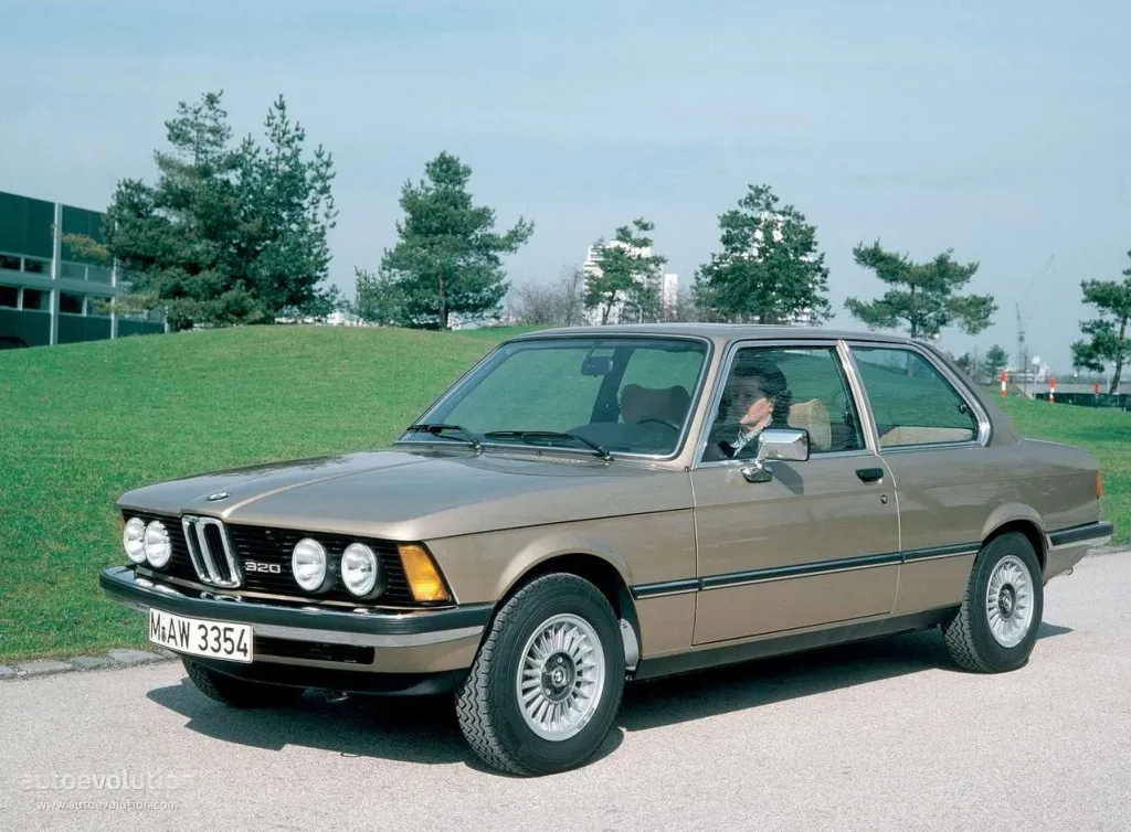 BMW 3 series 318 1983 photo - 8