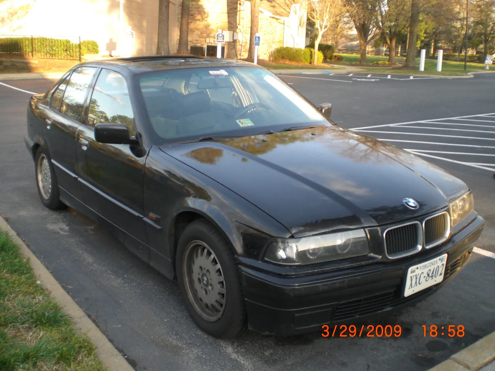 BMW 3 series 318i 1995 photo - 9