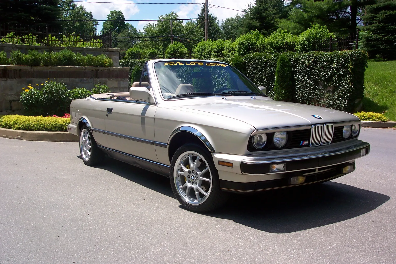 BMW 3 series 318is 1988 photo - 12