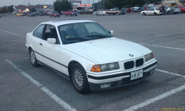 BMW 3 series 318is 1993 photo - 4