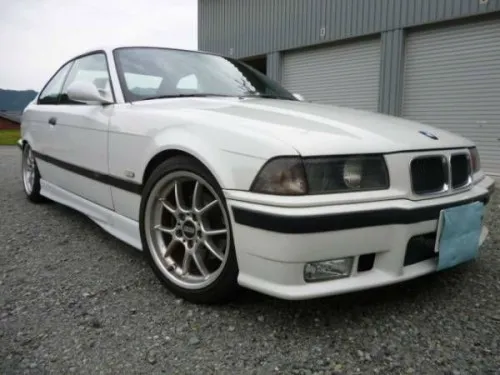 BMW 3 series 318is 1995 photo - 4