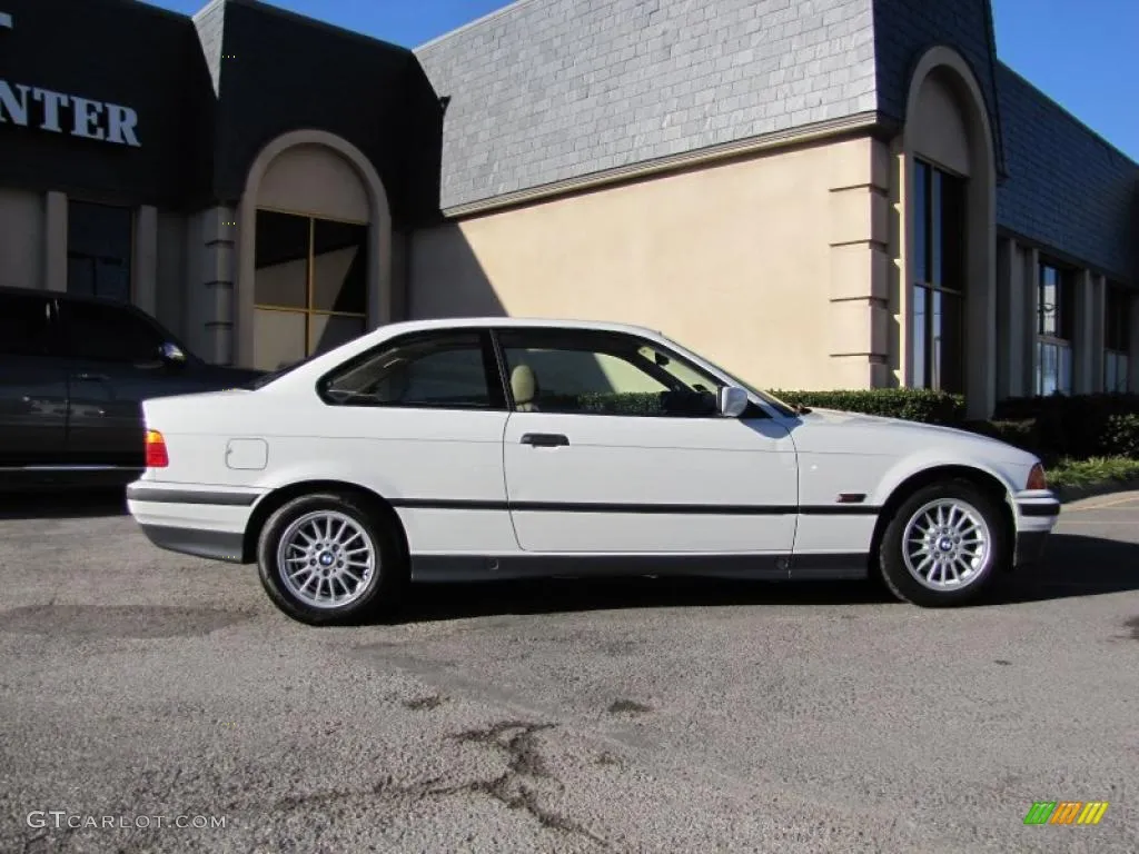 BMW 3 series 318is 1995 photo - 8