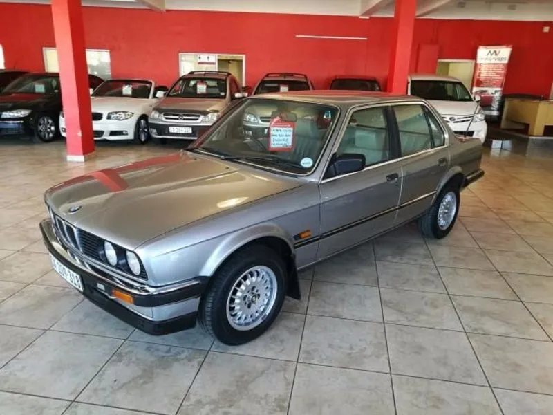 BMW 3 series 320i 1987 photo - 5