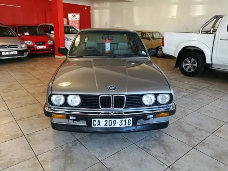 BMW 3 series 320i 1987 photo - 8