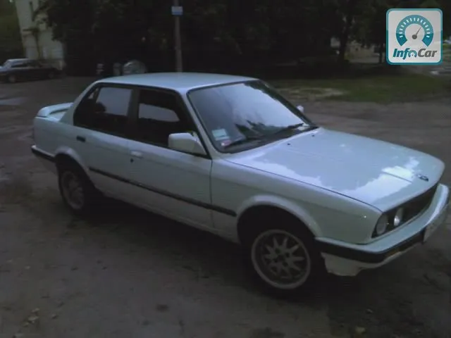 BMW 3 series 320i 1989 photo - 3