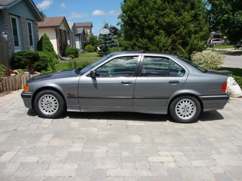 BMW 3 series 320i 1994 photo - 2