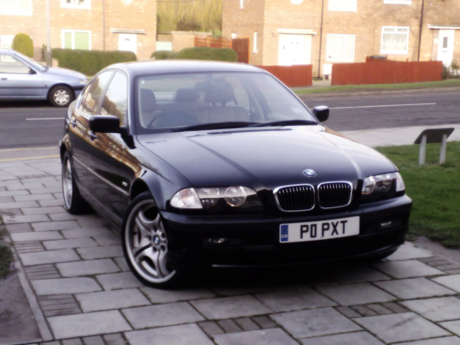BMW 3 series 320i 2001 photo - 5