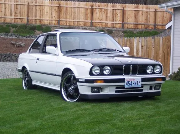 BMW 3 series 320is 1991 photo - 11