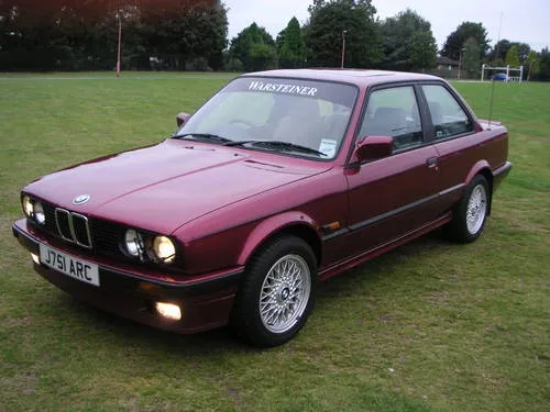 BMW 3 series 320is 1991 photo - 6