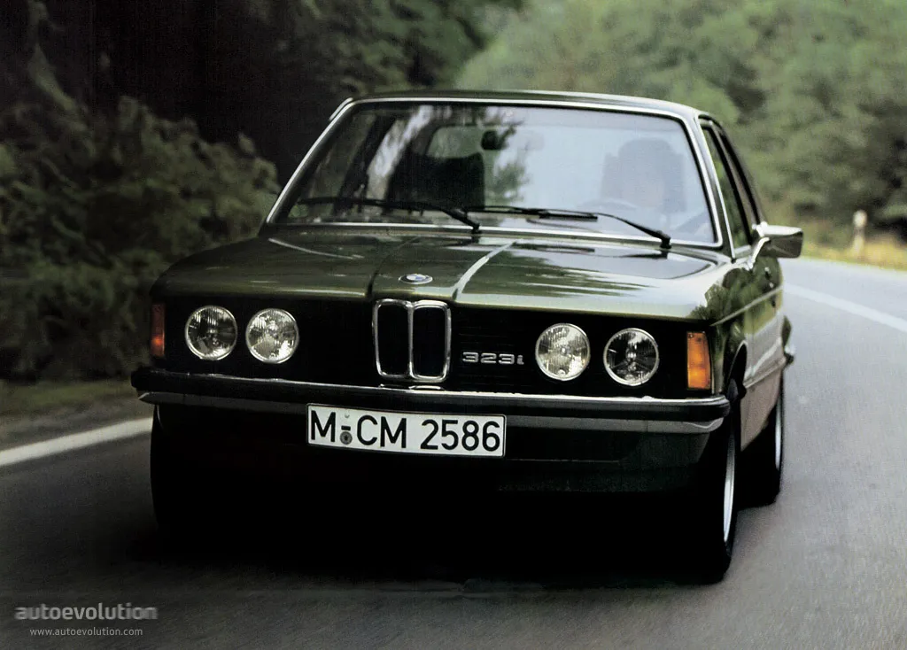 BMW 3 series 323i 1975 photo - 2