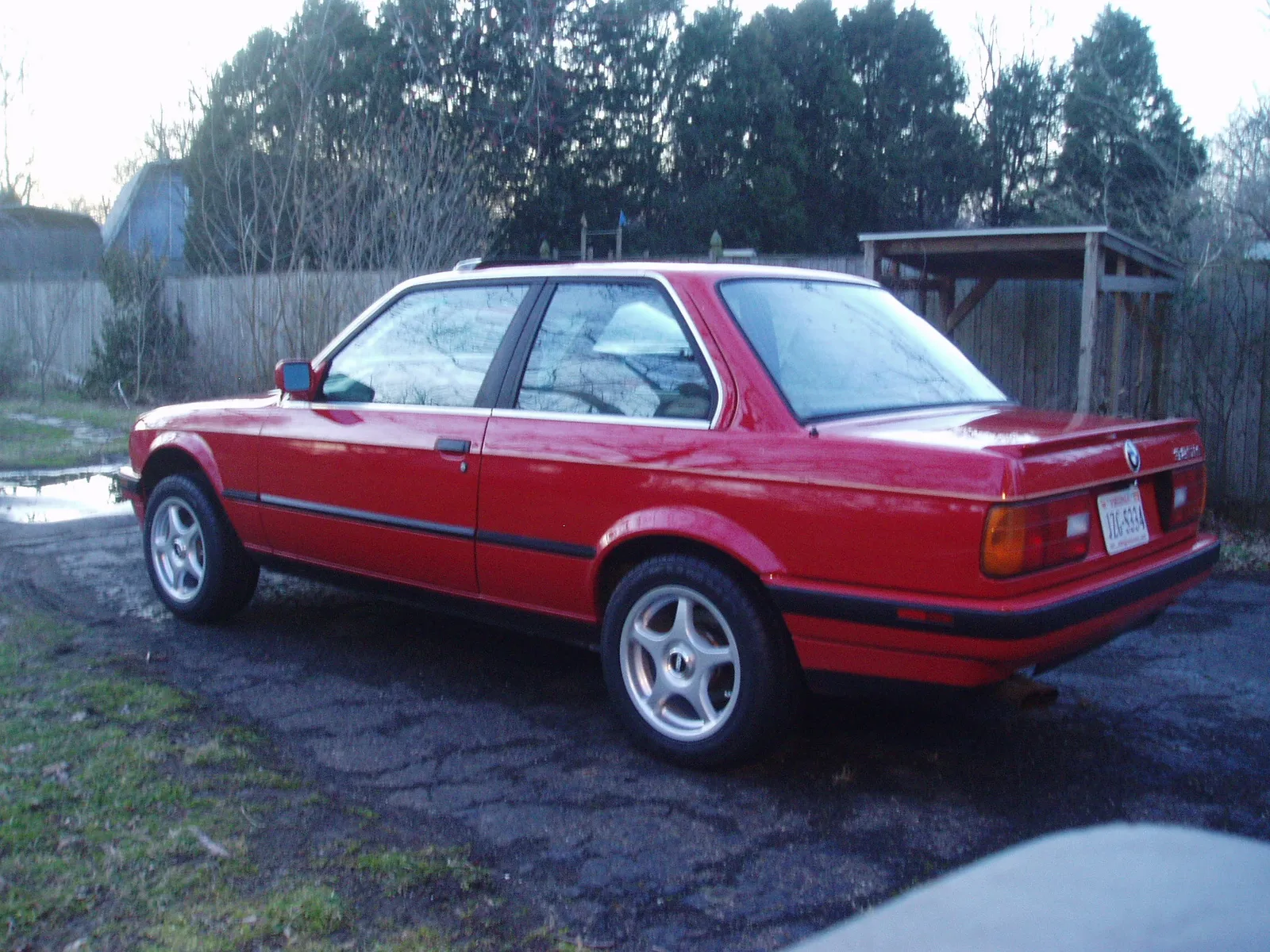 BMW 3 series 323i 1989 photo - 8
