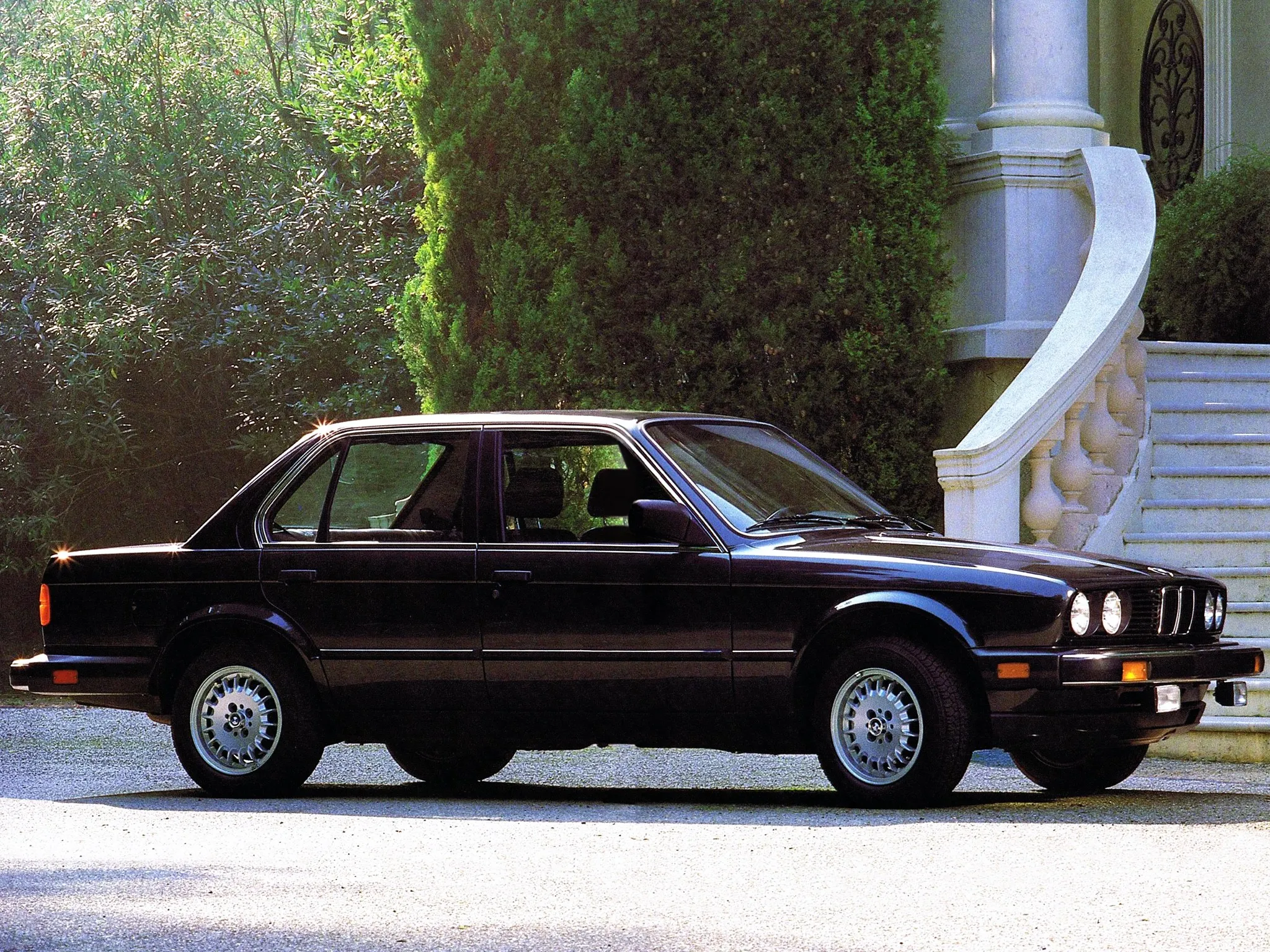 BMW 3 series 324d 1984 photo - 9