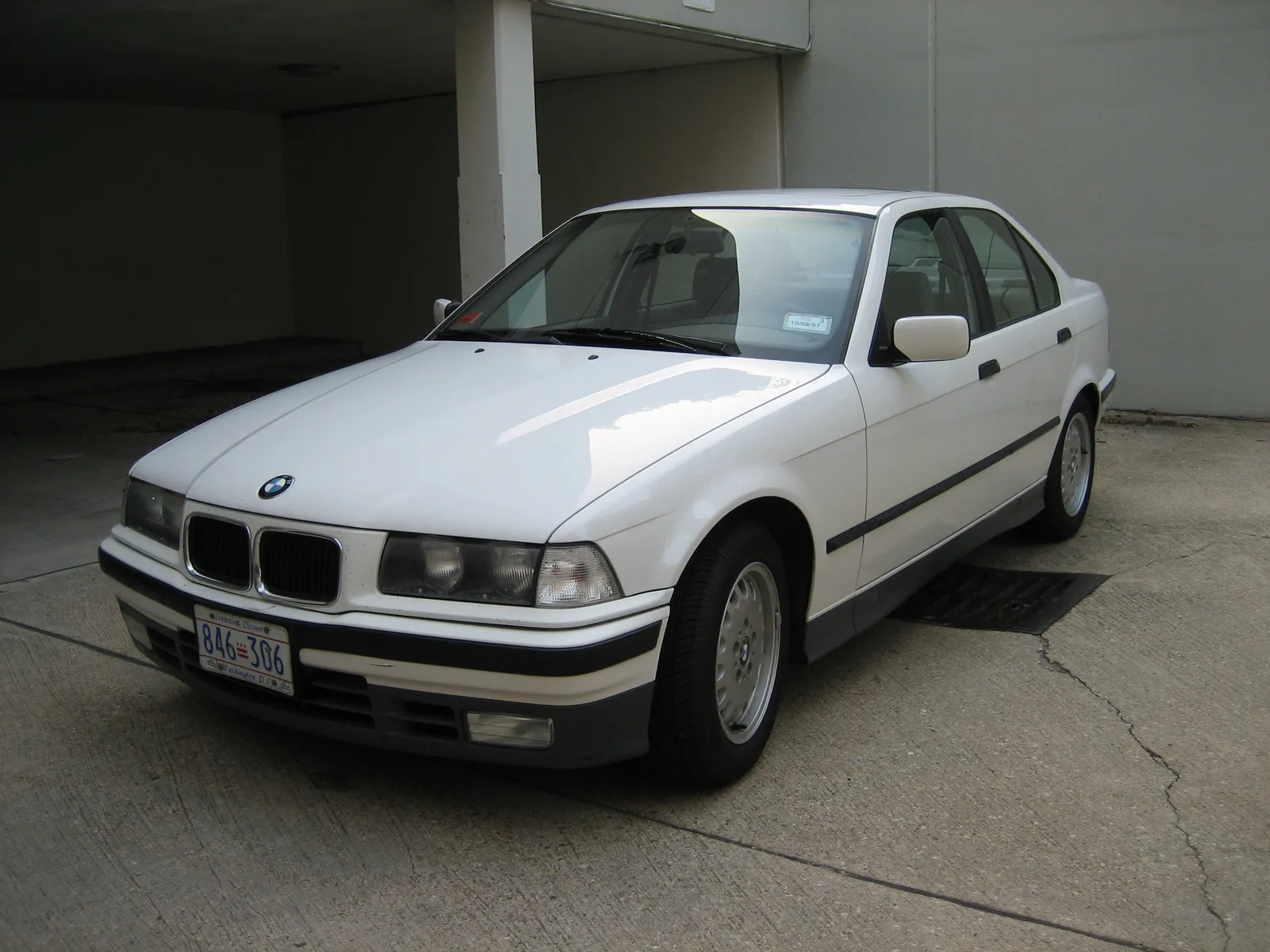 BMW 3 series 325 1993 photo - 9