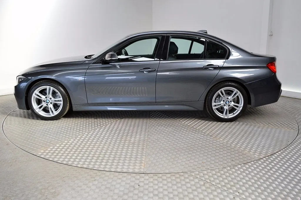 BMW 3 series 325d 2014 photo - 3