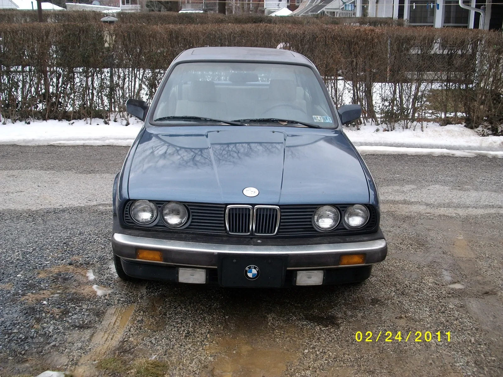 BMW 3 series 325i 1986 photo - 3