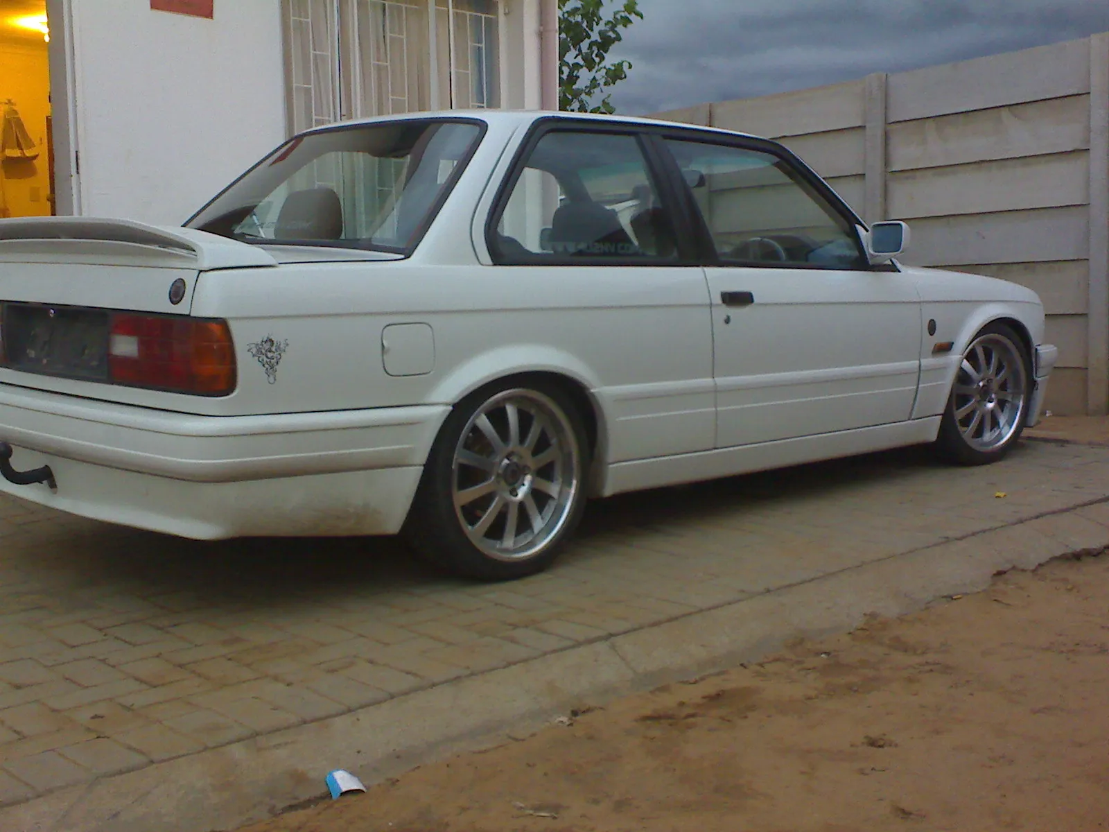 BMW 3 series 325is 1991 photo - 7